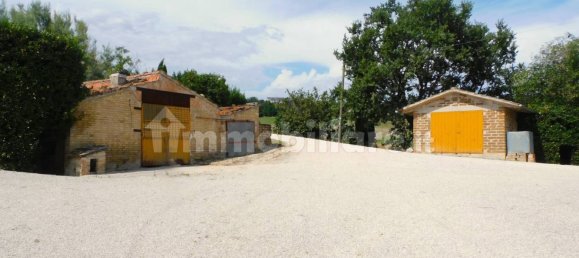 Casa de 4 dormitorios en Sant'Angelo in Pontano, Italy No. 90065 4