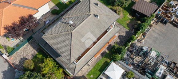 4 bedrooms Villa in Treviglio, Italy No. 298350 24