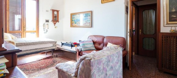 4 bedrooms Villa in Treviglio, Italy No. 298350 11