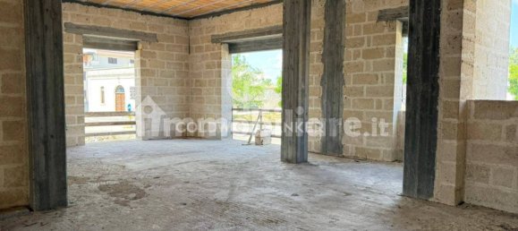 4 bedrooms House in Martano, Italy No. 268473 4