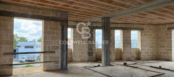 4 bedrooms House in Martano, Italy No. 268473 20