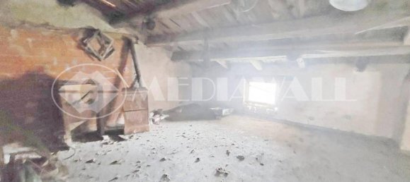 6 rooms House in Teglio Veneto, Italy No. 82910 23