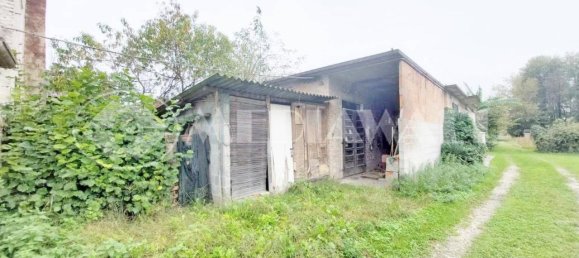 6 rooms House in Teglio Veneto, Italy No. 82910 26