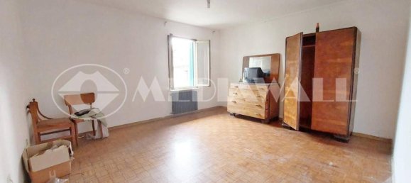 6 rooms House in Teglio Veneto, Italy No. 82910 15