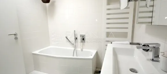 Bungalow de 4 dormitorios en Morfelden-Walldorf, Germany No. 291800 14