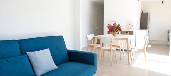 Apartamento de 2 dormitorios en Marseille, France No. 292069 4