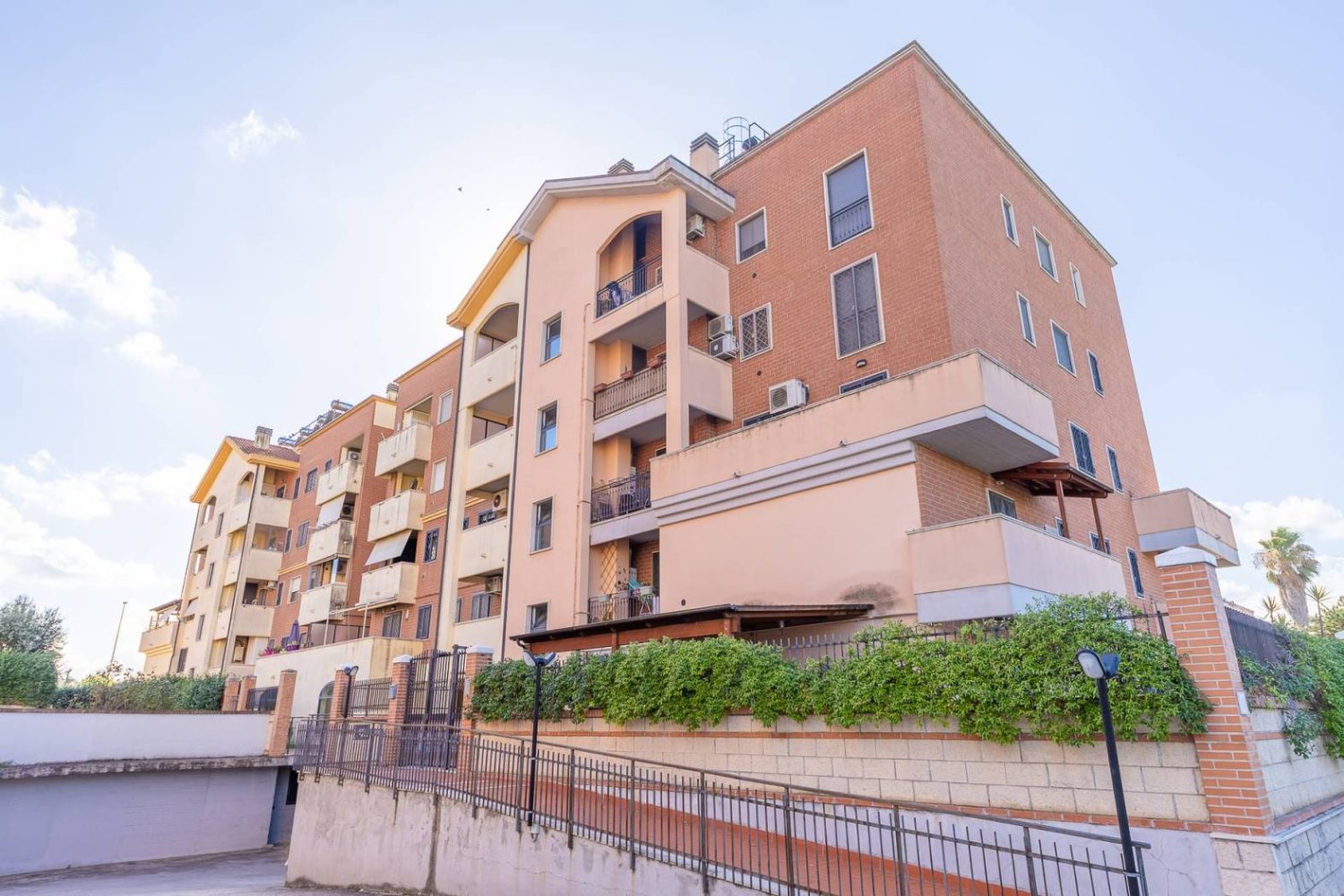 2 Schlafzimmer Wohnung in Rome, Italy, Nr. 318339