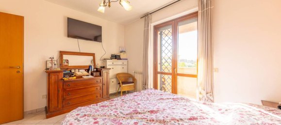 2 Schlafzimmer Wohnung in Rome, Italy, Nr. 318339 13