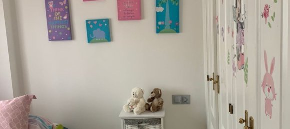 Adosado de 4 dormitorios en La Duquesa, Spain No. 139491 10