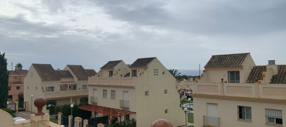 Adosado de 4 dormitorios en La Duquesa, Spain No. 139491 28