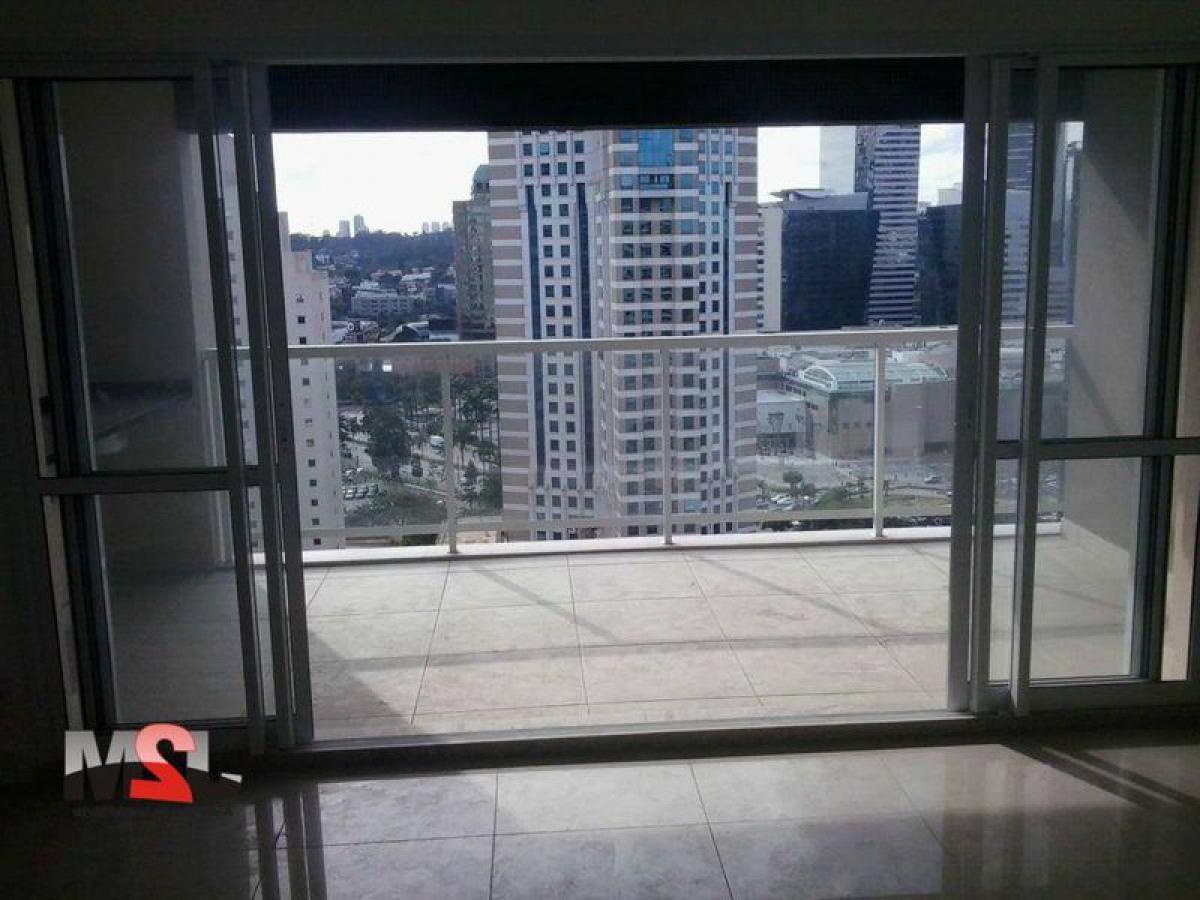 Estudio en Sao Paulo, Brazil No. 473623