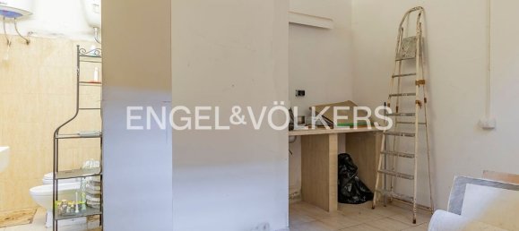 55m² Commercial property in Rome, Italy No. 131925 12
