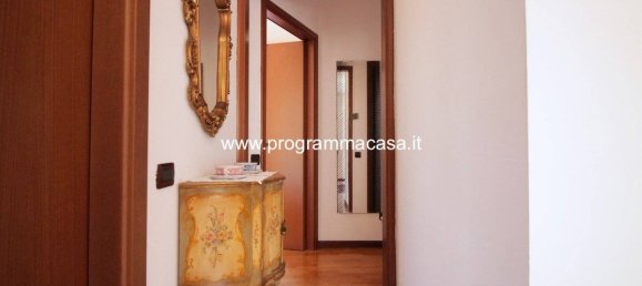 2 bedrooms Penthouse in Milan, Italy No. 290945 23