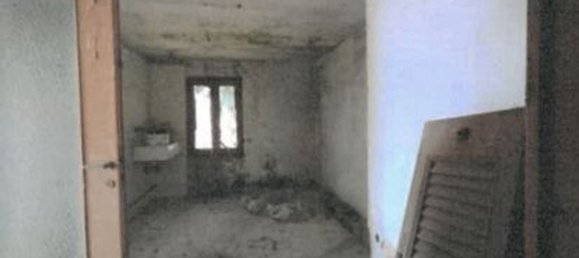 4 rooms Villa in Robecchetto con Induno, Italy No. 149647 6