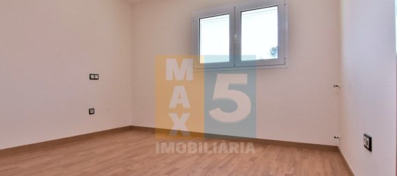 Дом с 7 спальнями в Лейрия, Португалия № 156515 38