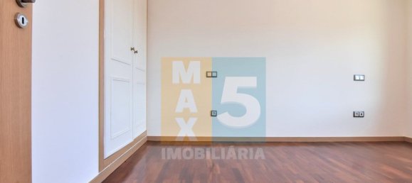 Дом с 7 спальнями в Лейрия, Португалия № 156515 47