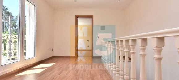 Дом с 7 спальнями в Лейрия, Португалия № 156515 36