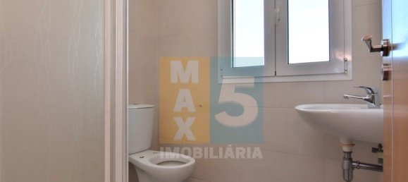 Дом с 7 спальнями в Лейрия, Португалия № 156515 45