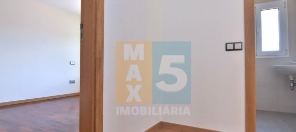 Дом с 7 спальнями в Лейрия, Португалия № 156515 34