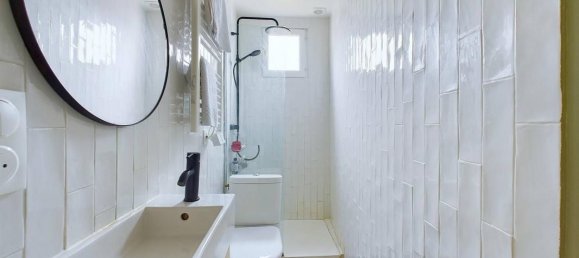 1 bedroom Apartment in Paris, France No. 166466 7