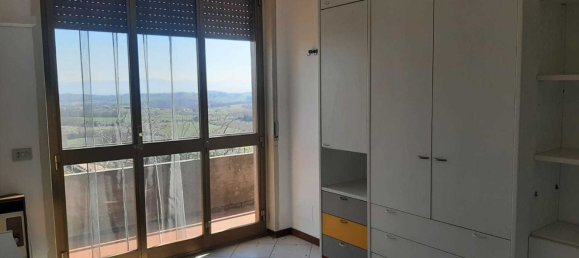 6 rooms Apartment in Avigliano Umbro, Italy No. 102031 2