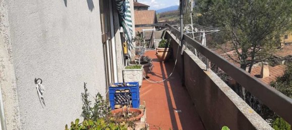 6 rooms Apartment in Avigliano Umbro, Italy No. 102031 4