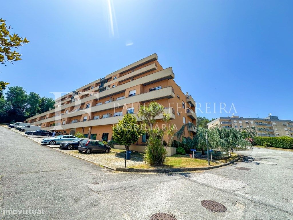 705m² Office in Valongo, Portugal No. 208232