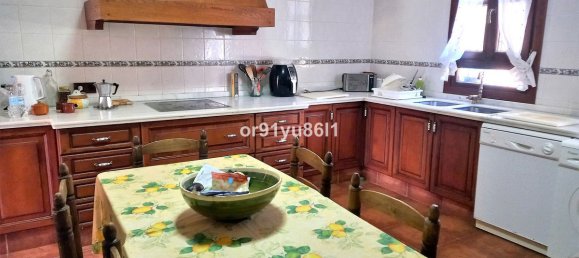 5 bedrooms Castles in Casares, Spain No. 185485 5