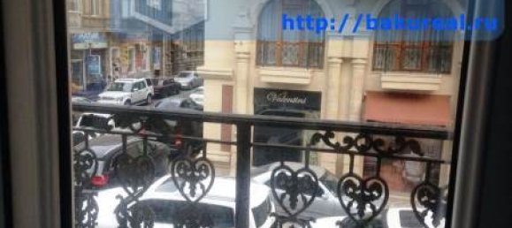 4 chambres Appartement à Baku, Azerbaijan No. 603 33