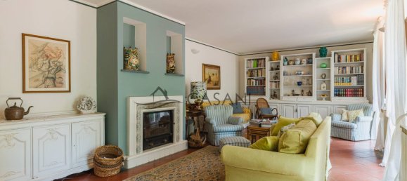 6 bedrooms Villa in Massarosa, Italy No. 345805 8