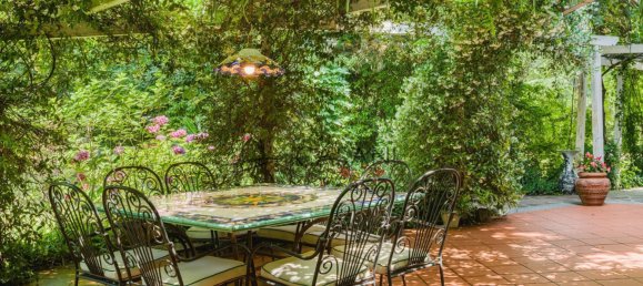 6 bedrooms Villa in Massarosa, Italy No. 345805 5