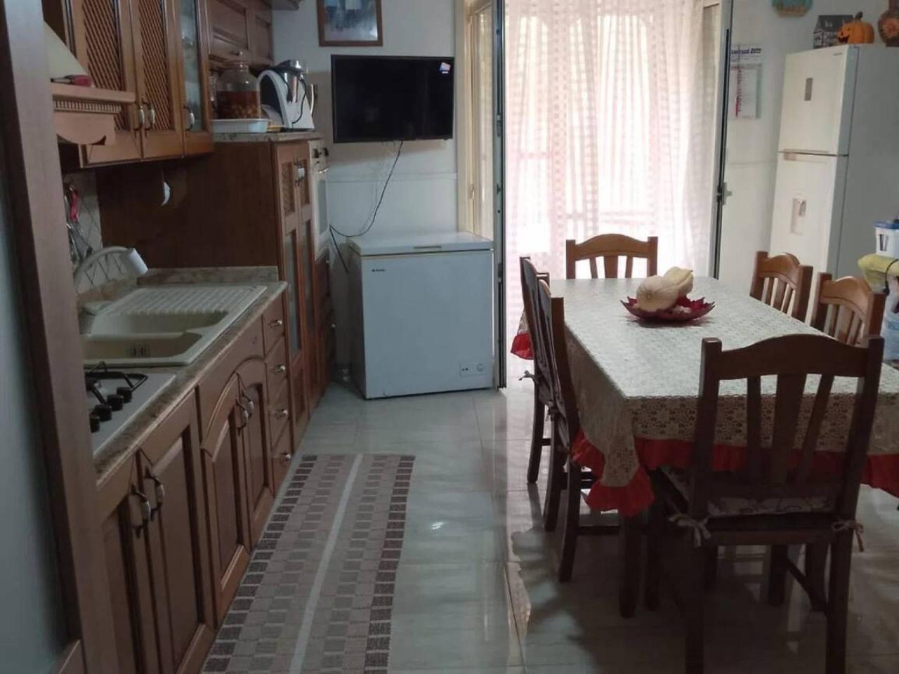 Apartamento de 3 habitaciónes en Spadafora, Italy No. 136948