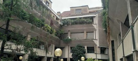 4غرفة منزل ذو طابقين في Busto Arsizio, Italy رقم 183547 3