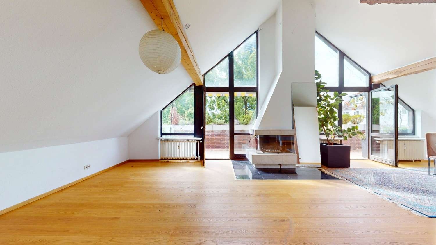 2 Schlafzimmer Doppelhaus in Frankfurt am Main, Germany, Nr. 229375