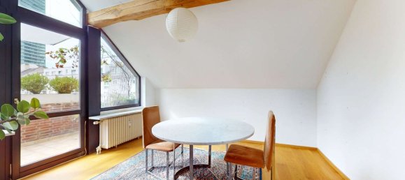 2 Schlafzimmer Doppelhaus in Frankfurt am Main, Germany, Nr. 229375 4
