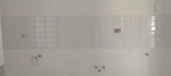 3 rooms Apartment in Guidonia Montecelio, Italy No. 177106 4