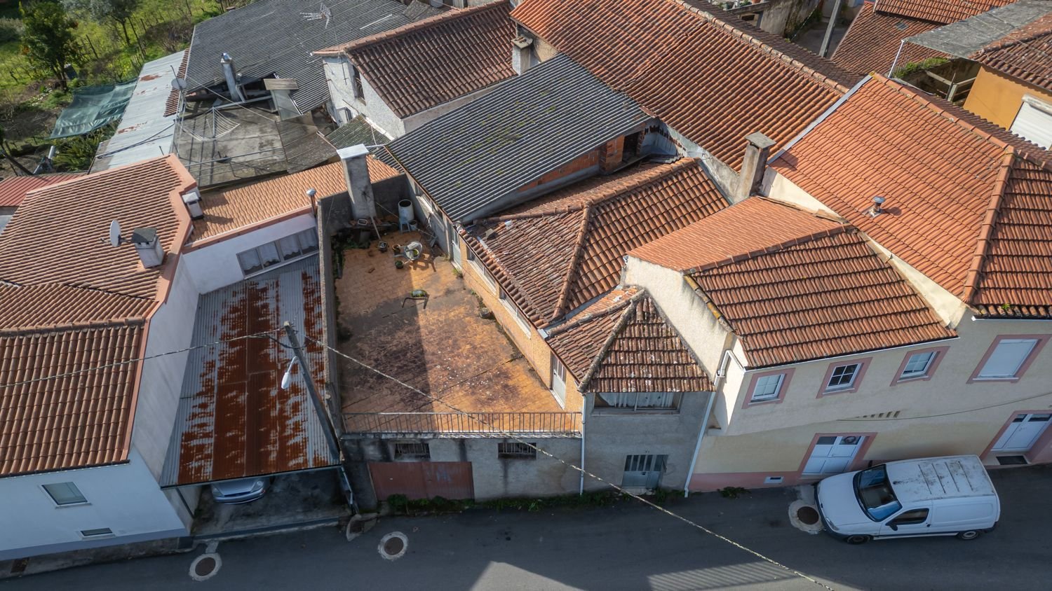 4 غرف نوم منزل في Lorvao, Portugal رقم 13069