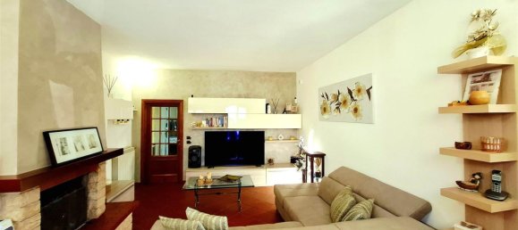 4 rooms House in Scandicci, Italy No. 265197 11