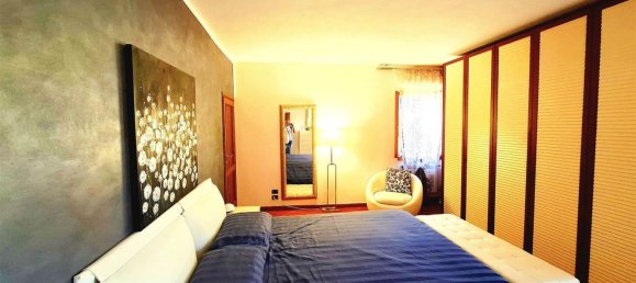 4 rooms House in Scandicci, Italy No. 265197 24