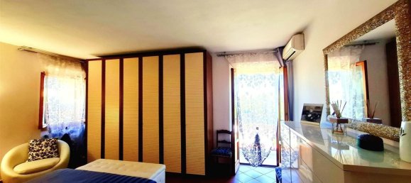 4 rooms House in Scandicci, Italy No. 265197 23