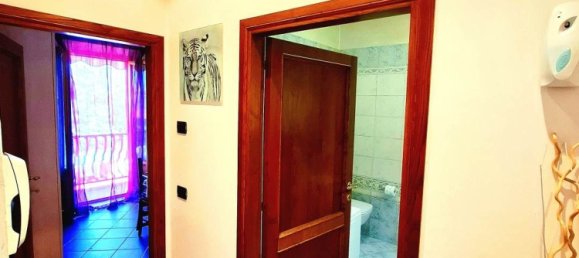 4 rooms House in Scandicci, Italy No. 265197 33