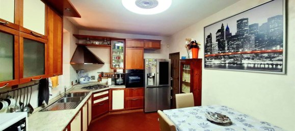 4 rooms House in Scandicci, Italy No. 265197 16