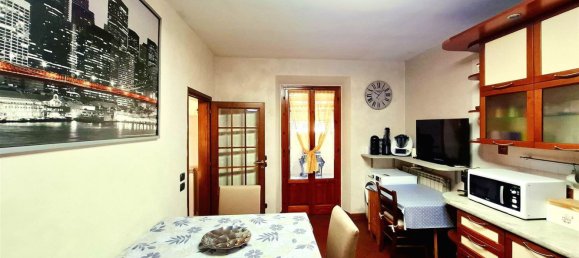 4 rooms House in Scandicci, Italy No. 265197 18