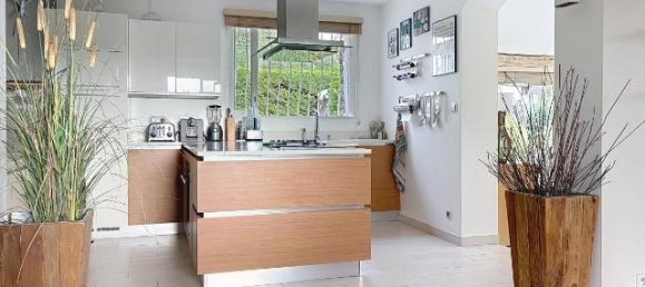 3 bedrooms House in Mouans-Sartoux, France No. 343197 7