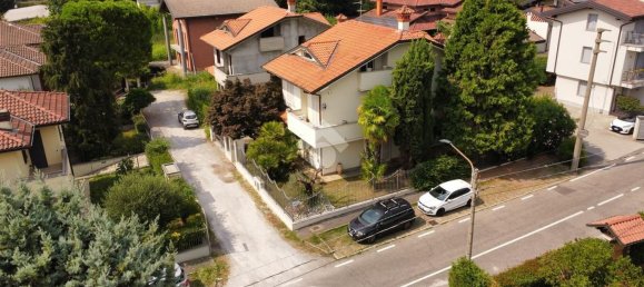 4-salle Villa à Verano Brianza, Italy No. 85902 6