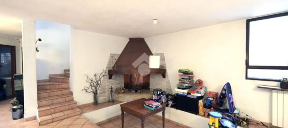 4-salle Villa à Verano Brianza, Italy No. 85902 17