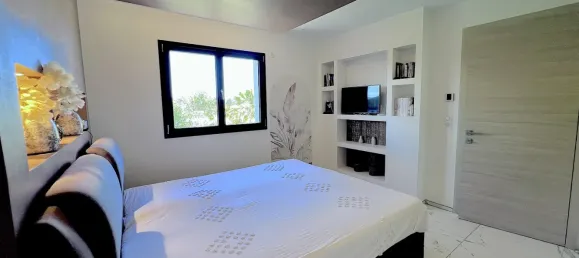 Villa de 6 dormitorios en Puget-sur-Argens, France No. 339564 5