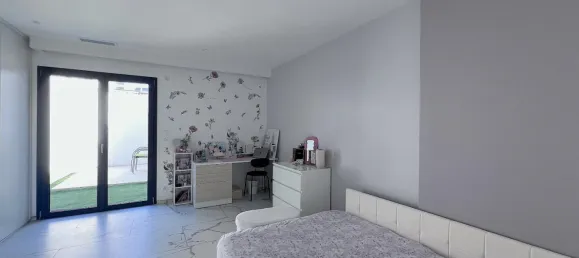 Villa de 6 dormitorios en Puget-sur-Argens, France No. 339564 4