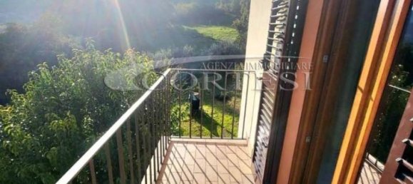 6 rooms Apartment in Perugia, Italy No. 164136 16