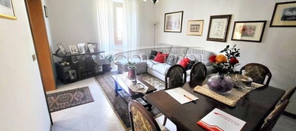 6 rooms Apartment in Perugia, Italy No. 164136 3